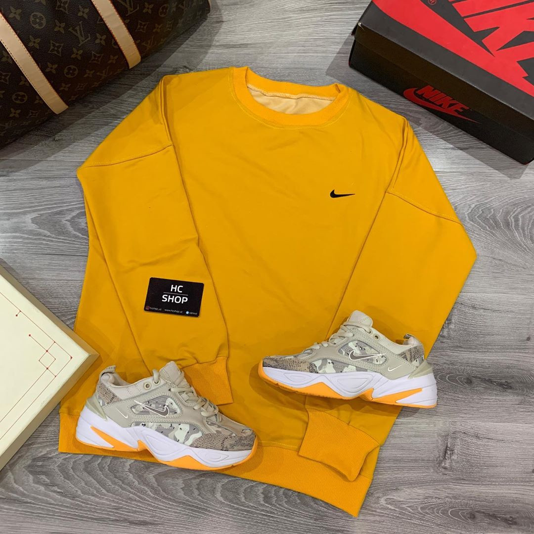 Женский свитшот Nike