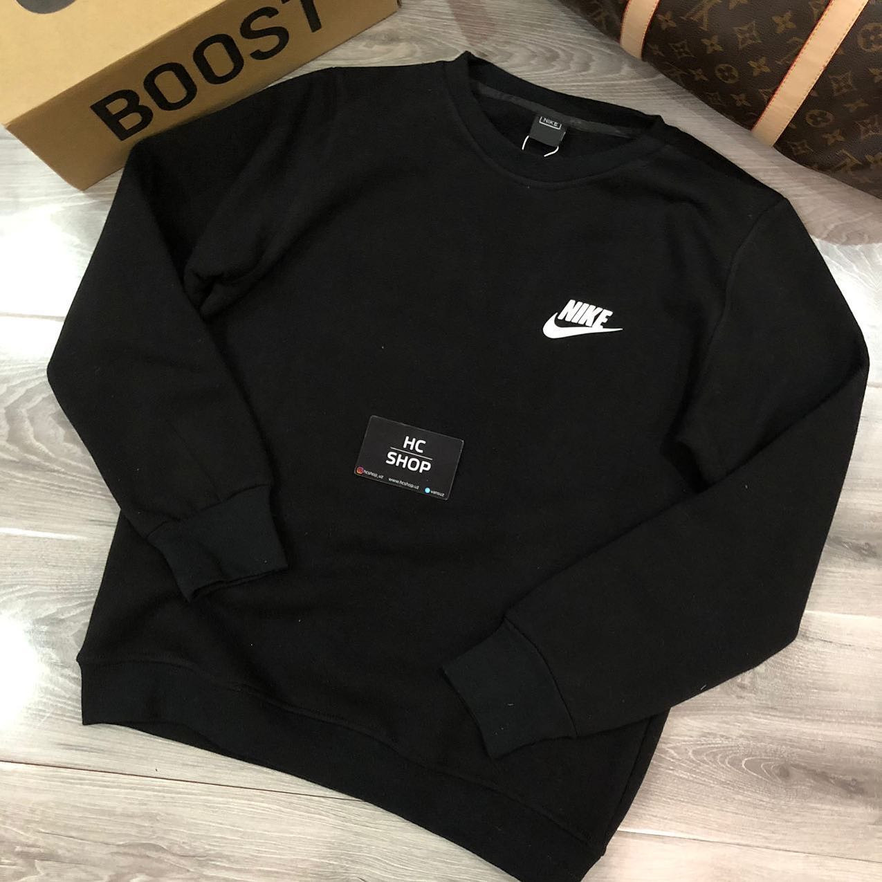 Свитшот Nike черный