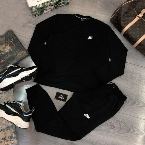 Черный комплект Nike