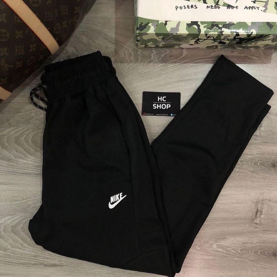 Штаны Nike