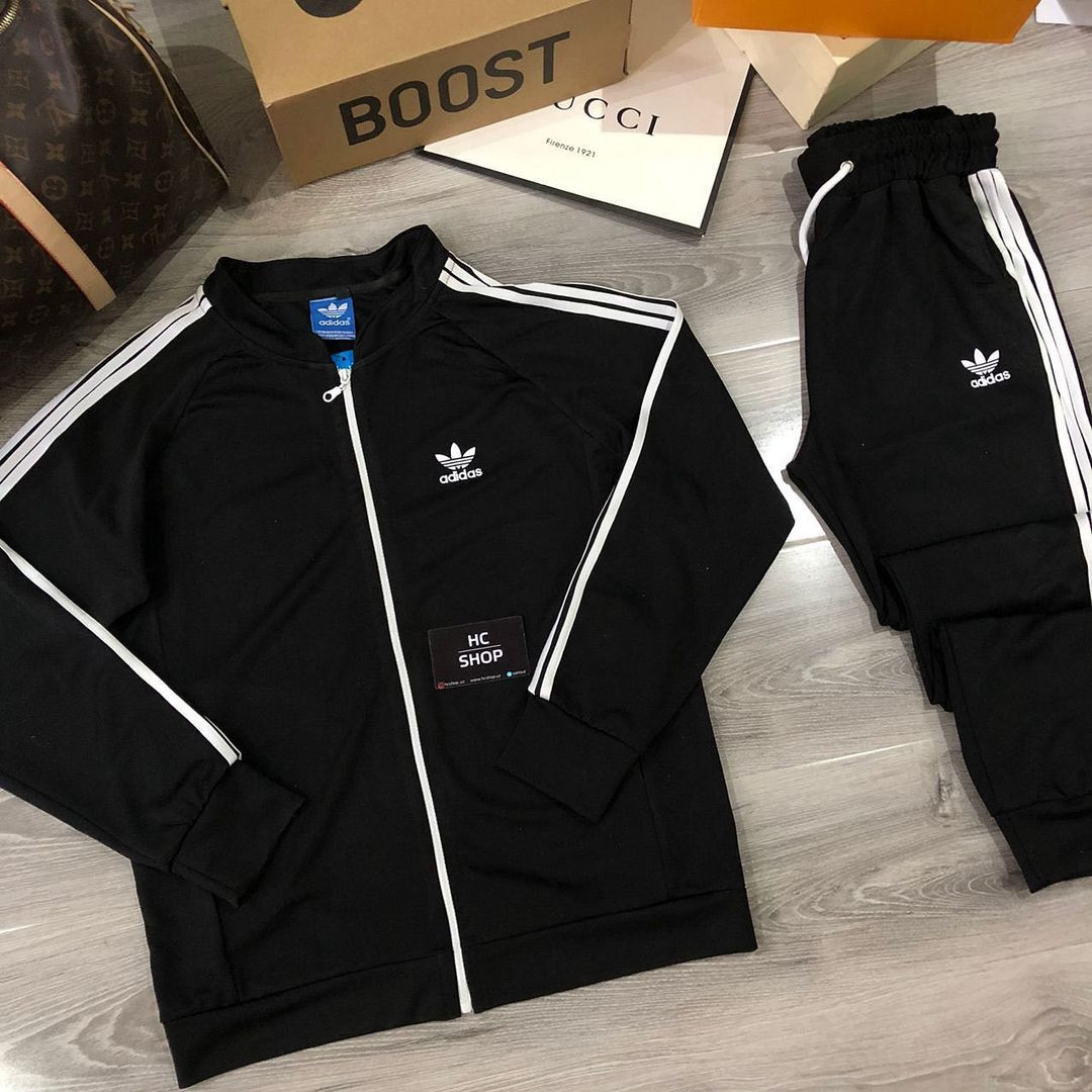 Спортивный комплект Adidas