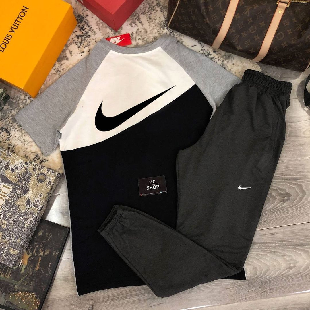 Комплект Nike