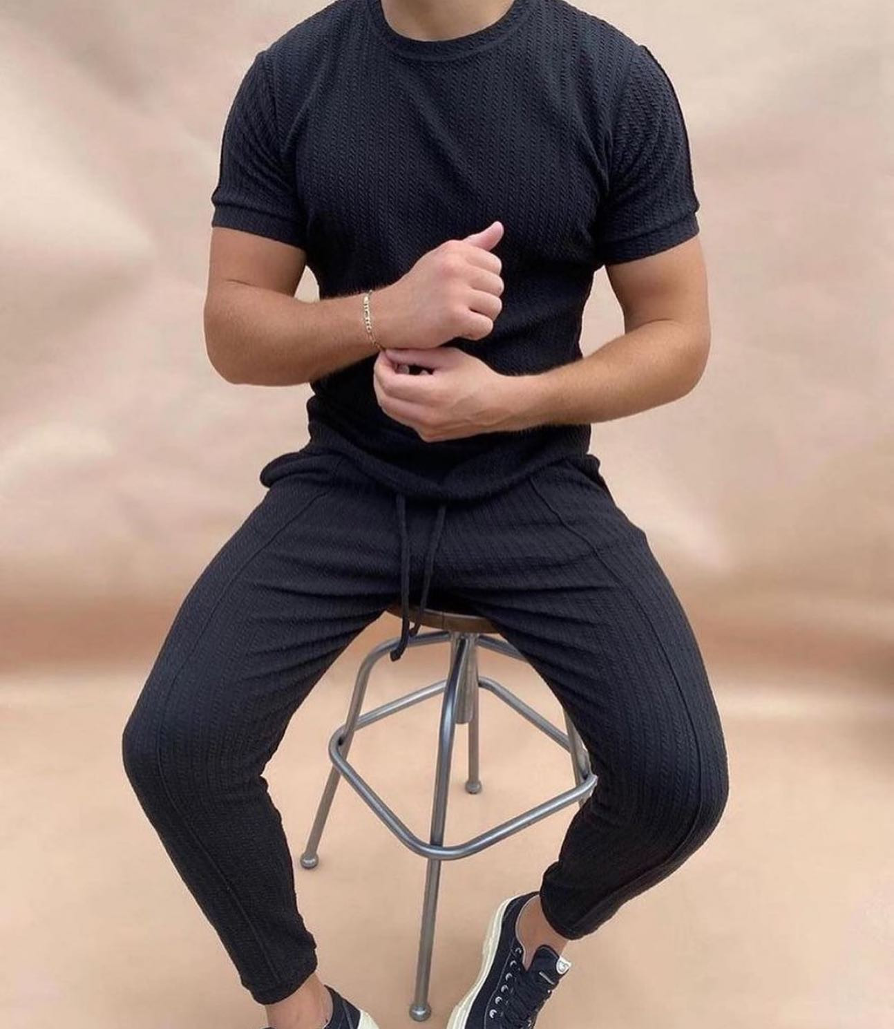 Черная двойка